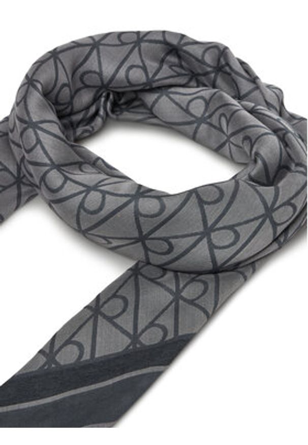 Calvin Klein Chusta Emblem Aop Jacquard Square Scarf LV04F8080G Czarny. Kolor: czarny