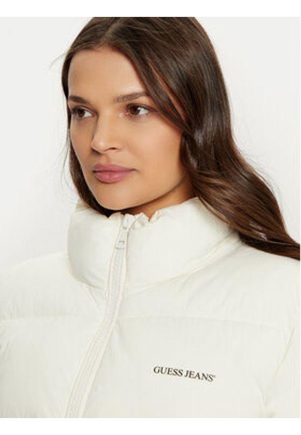 Guess Jeans Kurtka zimowa W4BL20 WGII2 Écru Regular Fit. Materiał: syntetyk. Sezon: zima