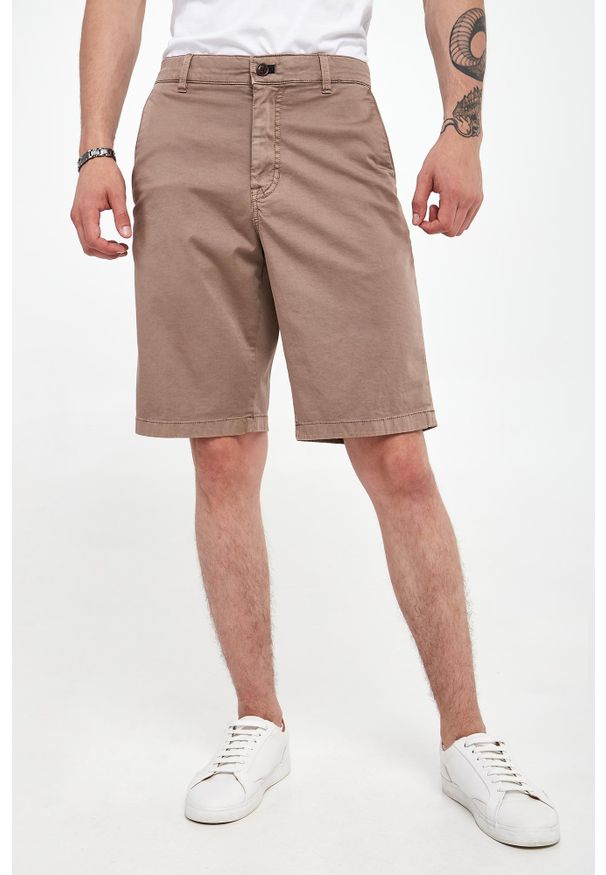 JOOP! Jeans - Spodenki męskie Rudo JOOP! JEANS. Kolor: brązowy
