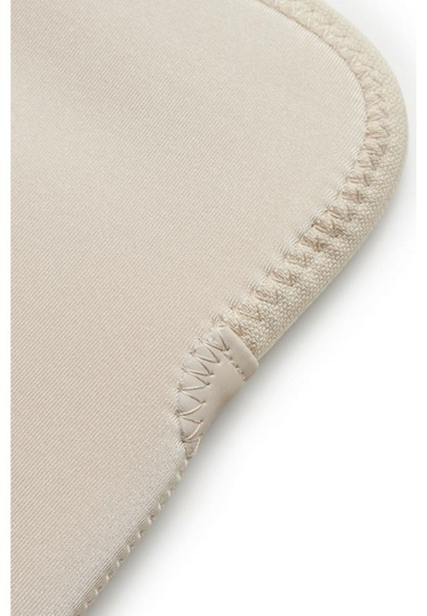 Etui Trunk Neoprene Sleeve do MacBook 15'' (moonlight). Materiał: nylon. Styl: casual, elegancki