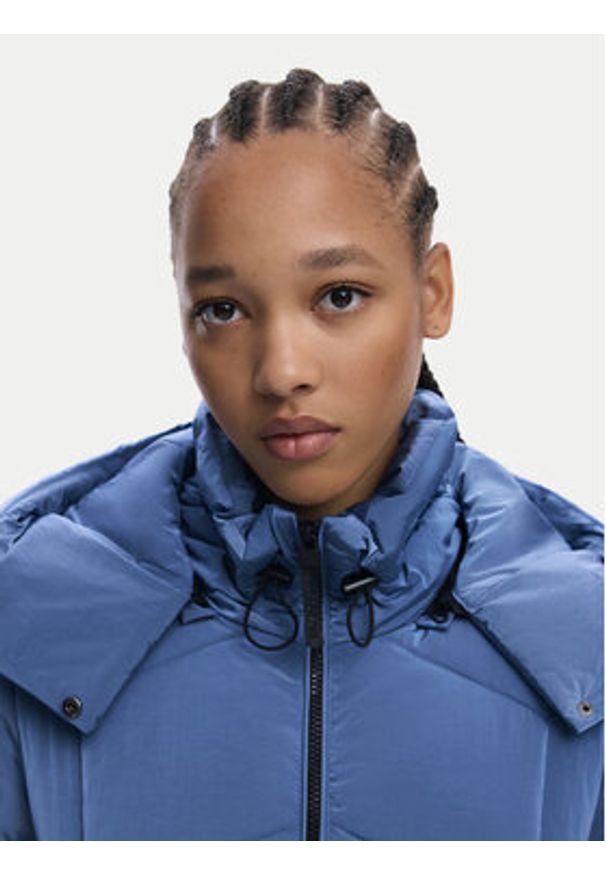 Desigual Kurtka zimowa Lyn 25WWEW60 Niebieski Regular Fit. Kolor: niebieski. Materiał: syntetyk. Sezon: zima