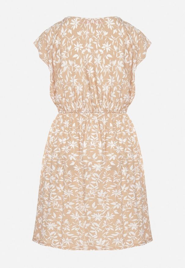 Born2be - Beżowa Sukienka z Bawełną i Kwiatowym Wzorem Lumianisse. Okazja: na co dzień. Kolor: beżowy. Materiał: bawełna. Długość rękawa: krótki rękaw. Wzór: kwiaty. Sezon: lato. Styl: casual, elegancki