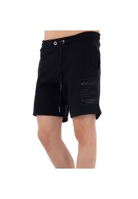 Spodenki Alpha Industries Patch Short LF 13636003 - czarne. Kolor: czarny. Materiał: bawełna, tkanina, poliester. Długość: długie. Wzór: aplikacja. Sport: fitness