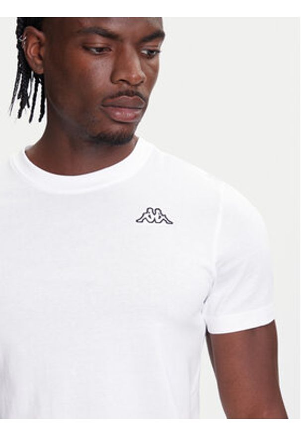 Kappa T-Shirt Logo Korpo Cafers 304J150 Biały Slim Fit. Kolor: biały. Materiał: bawełna