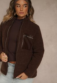 Renee - Brązowa Pikowana Kurtka z Futerkiem Teddy Olenesia. Okazja: na co dzień. Kolor: brązowy. Materiał: futro. Styl: casual