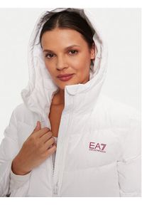 EA7 Emporio Armani Kurtka zimowa 6DTB18 TN8AZ 1100 Biały Relaxed Fit. Kolor: biały. Materiał: syntetyk. Sezon: zima