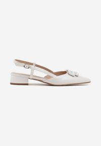 Renee - Białe Sandały Slingback z Geometryczną Ozdobą Setaliena. Okazja: na co dzień. Nosek buta: szpiczasty. Zapięcie: pasek. Kolor: biały. Wzór: geometria, aplikacja. Sezon: lato. Obcas: na obcasie. Styl: klasyczny, casual, elegancki. Wysokość obcasa: niski #6