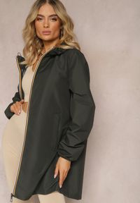 Renee - Ciemnozielona Kurtka Długa Wiatrówka z Nieodpinanym Kapturem Liodesa. Okazja: na co dzień. Kolor: zielony. Materiał: jeans. Długość rękawa: długi rękaw. Długość: długie. Styl: sportowy, elegancki, casual #5