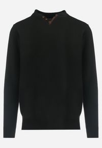 Born2be - Czarny Sweter o Klasycznym Kroju z Wełną i Ozdobnymi Łatami Cevinde. Kolor: czarny. Materiał: wełna. Sezon: jesień, zima. Styl: klasyczny #5