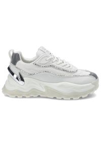 Białe Sneakersy Cross Jeans Damskie Stylowe Buty. Okazja: na co dzień. Zapięcie: sznurówki. Kolor: biały. Materiał: syntetyk, materiał. Szerokość cholewki: normalna. Wzór: aplikacja #3