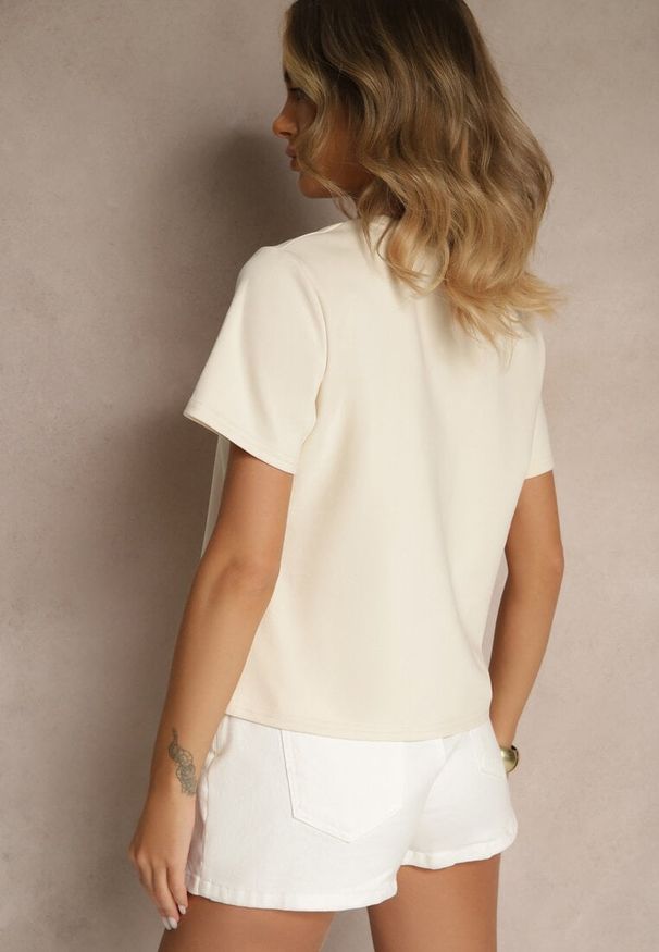Renee - Beżowy Klasyczny T-shirt z Grubszej Bawełny Tiavone. Okazja: na co dzień. Kolor: beżowy. Materiał: bawełna. Styl: klasyczny