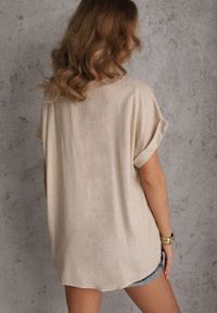 Renee - Beżowa Bluzka z Lnem i Wiskozą o Nietoperzowym Kroju z Krótkim Rękawem Herira. Okazja: na co dzień. Typ kołnierza: dekolt w serek. Kolor: beżowy. Długość: krótkie. Wzór: aplikacja. Materiał: wiskoza, len. Długość rękawa: krótki rękaw. Sezon: lato. Styl: elegancki, casual #3