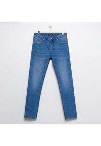 Sinsay - Jeansy Skinny Fit - Niebieski. Kolor: niebieski. Materiał: jeans #1