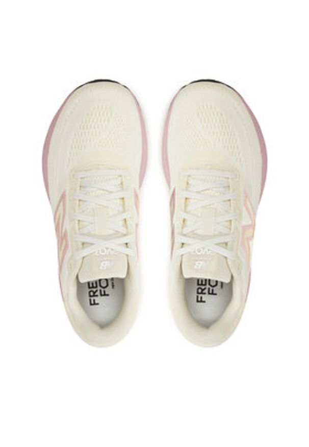 New Balance Buty do biegania Evoz WEVOZLC4 Biały. Kolor: biały. Materiał: materiał