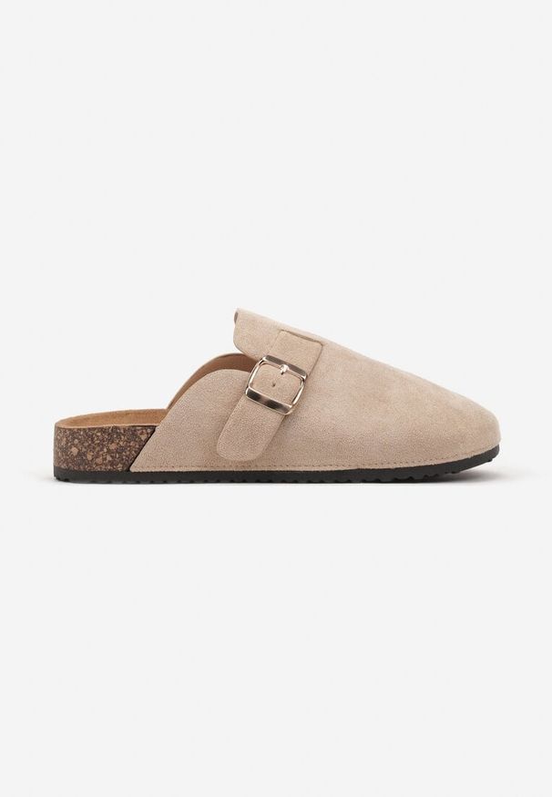 Renee - Beżowe Klapki Ozdobione Klamrą na Pasku Zelevelis. Okazja: na co dzień. Kolor: beżowy. Materiał: jeans. Wzór: aplikacja. Obcas: na obcasie. Styl: elegancki, casual. Wysokość obcasa: niski