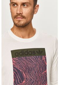 adidas Originals - Longsleeve. Okazja: na co dzień. Kolor: biały. Materiał: bawełna, dzianina. Długość rękawa: długi rękaw. Wzór: nadruk. Styl: casual #5