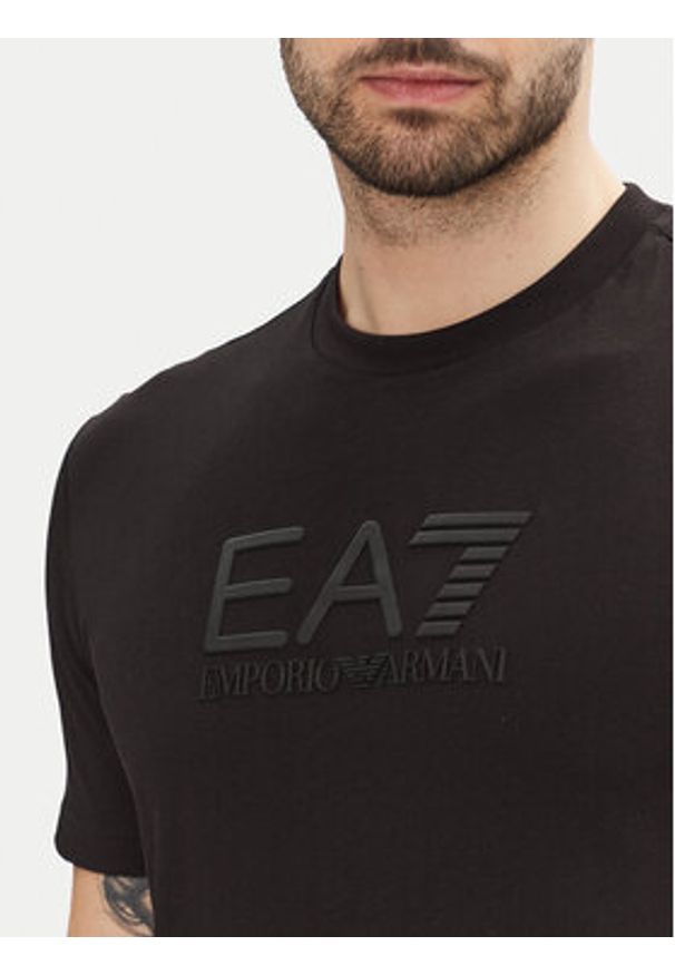 EA7 Emporio Armani T-Shirt 7M000224 AF10375 UC001 Czarny Regular Fit. Kolor: czarny. Materiał: bawełna