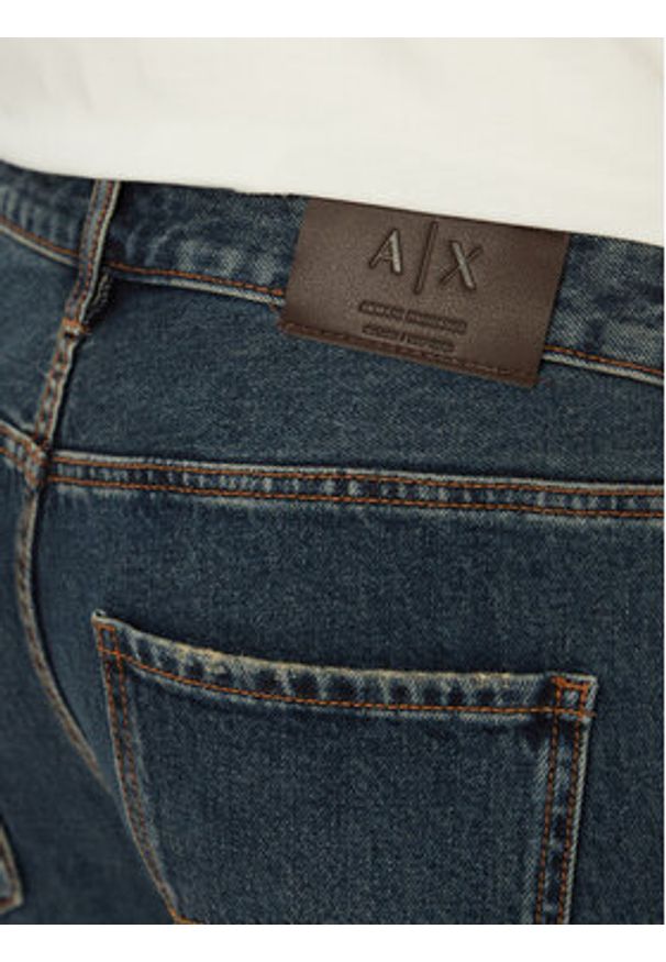 Armani Exchange Jeansy XM000049 AF24460 MB001 Granatowy Slim Fit. Kolor: niebieski