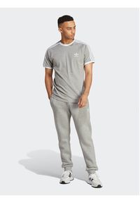 Adidas - adidas T-Shirt Adicolor Classics 3-Stripes T-Shirt IA4848 Szary Slim Fit. Kolor: szary. Materiał: bawełna #7