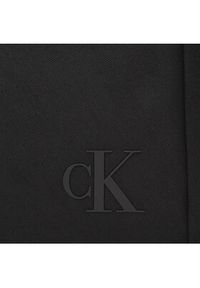 Calvin Klein Jeans Torebka K60K611198 Czarny. Kolor: czarny