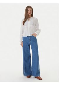 only - ONLY Bluzka Lennyo 15366732 Biały Regular Fit. Kolor: biały. Materiał: wiskoza #4