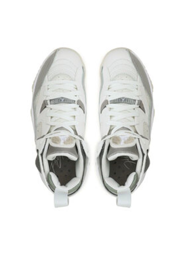 Nike Sneakersy Jumpman Two Trey DR9631 002 Biały. Kolor: biały. Materiał: materiał
