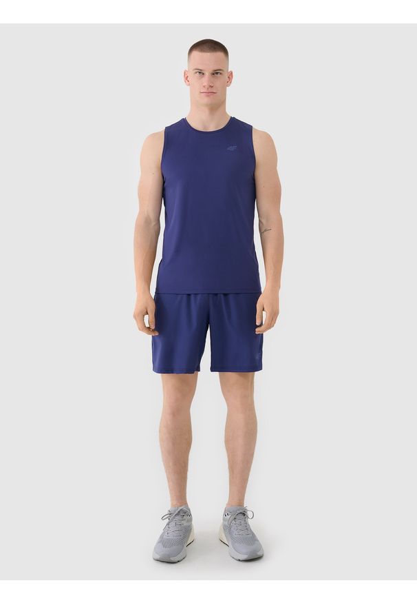 4f - 4F Spodenki treningowe szybkoschnące męskie - granatowe 3XL. Kolor: niebieski. Materiał: dzianina, elastan, włókno, syntetyk, materiał. Długość: krótkie. Wzór: gładki, jednolity, ze splotem. Sport: fitness