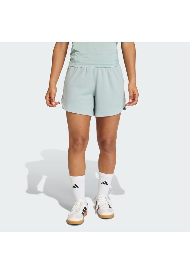 Adidas - Szorty Pacer Workout Waffle. Kolor: zielony. Technologia: ClimaCool (Adidas). Sport: fitness