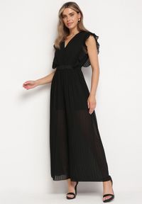Born2be - Czarny Plisowany Kombinezon z Szerokimi Nogawkami i Wiązanym Paskiem Audra. Okazja: na co dzień. Kolor: czarny. Sezon: lato, wiosna. Styl: elegancki, casual #5