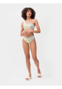 4f - 4F Dół od bikini damski S. Kolor: żółty. Materiał: dzianina, włókno, materiał. Wzór: gładki