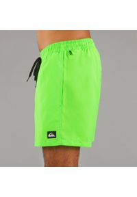 Spodenki surfing męskie Quiksilver krótkie. Kolor: zielony. Materiał: poliester. Długość: krótkie. Styl: sportowy
