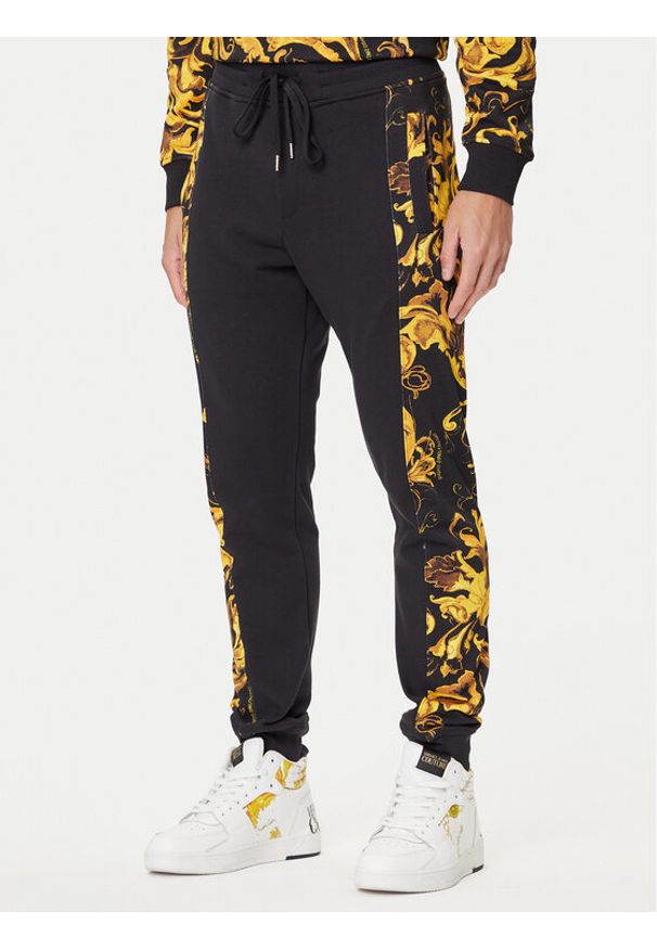 Versace Jeans Couture Spodnie dresowe 79GAA3C0 FS201 Czarny Regular Fit. Kolor: czarny. Materiał: bawełna