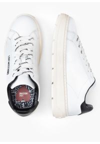 Love Moschino - Sneakersy damskie LOVE MOSCHINO JA15374G0GIA1-10A. Okazja: na co dzień, na spacer, do pracy. Kolor: biały. Sport: turystyka piesza #2