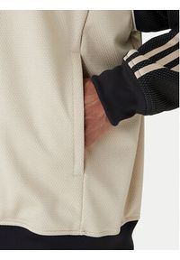 Adidas - adidas Bluza adicolor SST KE0114 Beżowy Regular Fit. Kolor: beżowy. Materiał: syntetyk #4