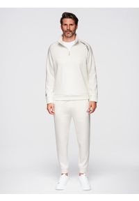 Ombre Clothing - Dresowy komplet męski set bluza ze stójką + spodnie joggery - ecru V2 - Rozmiar: L. Okazja: na co dzień, na spacer. Typ kołnierza: kołnierzyk stójkowy. Materiał: dresówka. Długość rękawa: raglanowy rękaw. Długość: krótkie. Wzór: nadruk, gładki. Styl: casual, sportowy #1