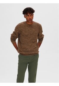 Selected Homme Sweter 16059390 Brązowy Regular Fit. Kolor: brązowy. Materiał: bawełna #1