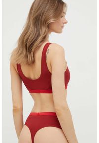 Calvin Klein Underwear komplet biustonosz i stringi kolor czerwony. Kolor: czerwony #5