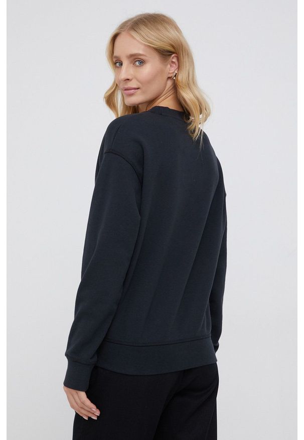 Levi's® - Levi's Bluza bawełniana damska kolor czarny gładka. Okazja: na spotkanie biznesowe. Kolor: czarny. Materiał: bawełna. Wzór: gładki. Styl: biznesowy
