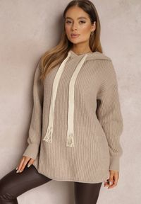 Renee - Ciemnobeżowy Sweter Oversize z Kapturem Ukuroa. Typ kołnierza: kaptur. Kolor: beżowy. Sezon: zima