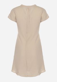 Born2be - Beżowa Pudełkowa Sukienka Bawełniana ze Sznurkiem w Pasie Quimalia. Kolor: beżowy. Materiał: bawełna. Długość rękawa: krótki rękaw. Wzór: aplikacja. Sezon: wiosna, lato. Typ sukienki: proste #4