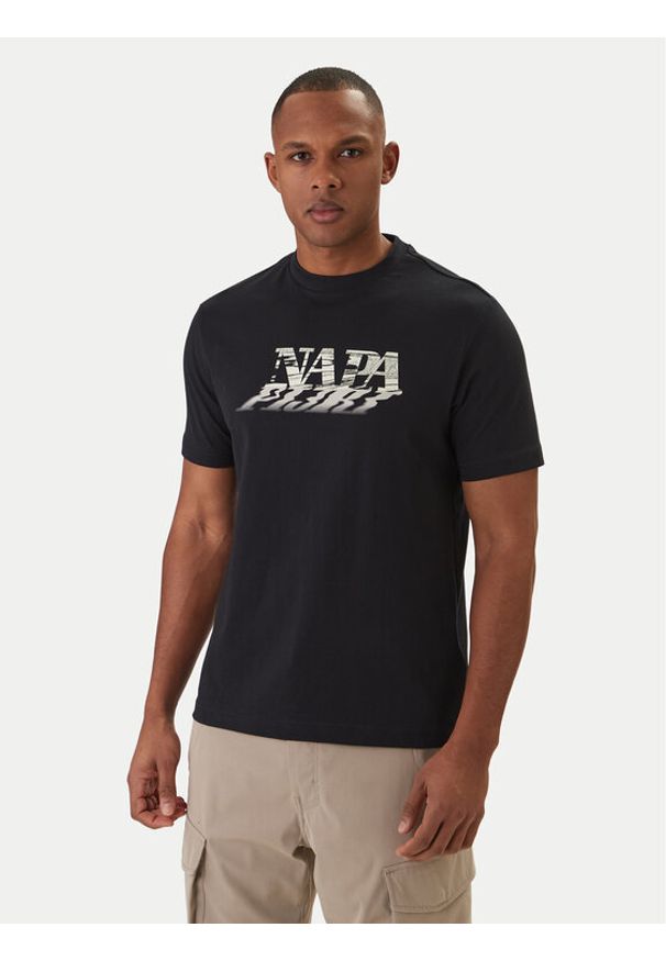 Napapijri T-Shirt Lodestar NP0A4FGY Czarny Regular Fit. Kolor: czarny. Materiał: bawełna