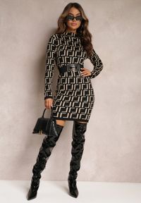 Renee - Czarna Mini Sweterkowa Sukienka o Dopasowanym Fasonie z Geometrycznym Wzorem Minametta. Kolor: czarny. Materiał: bawełna. Wzór: geometria. Sezon: jesień, zima. Długość: mini #2