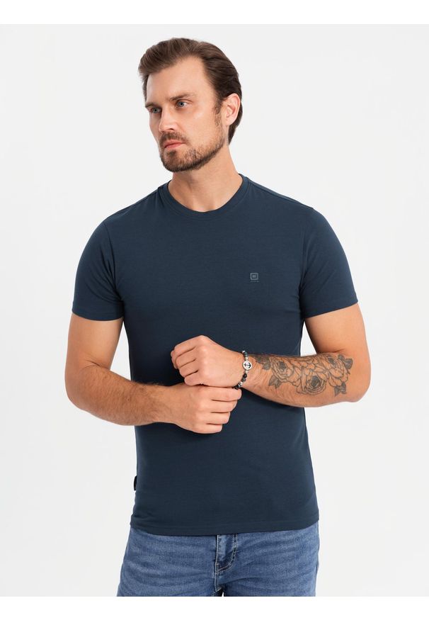 Ombre Clothing - Zestaw męskich t-shirtów z okrągłym dekoltem – biały/granat V1 Z101 - XXL. Okazja: na co dzień. Kolor: biały. Materiał: bawełna, jersey, dzianina, elastan. Wzór: nadruk. Styl: casual