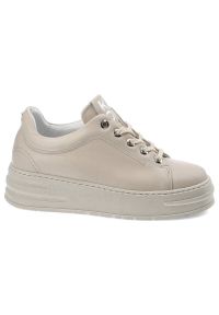 Szare Sneakersy Karino Stylowe Obuwie Damskie. Okazja: na co dzień. Wysokość cholewki: przed kolano. Kolor: szary. Materiał: jeans, skóra. Szerokość cholewki: normalna #7