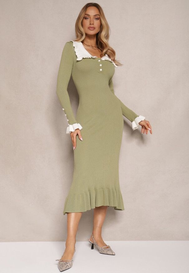 Renee - Zielona Sukienka Retro z Dzianiny z Wiskozą Zdobiona Kołnierzykiem Zihanne. Kolor: zielony. Materiał: dzianina, wiskoza. Wzór: aplikacja. Styl: retro
