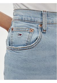 Tommy Jeans Szorty jeansowe DW0DW17645 Niebieski Mom Fit. Kolor: niebieski. Materiał: bawełna #3