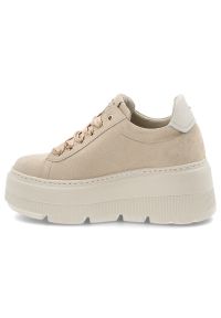 Beżowe Sneakersy Karino Modne Obuwie Damskie Na Platformie. Kolor: beżowy. Materiał: satyna, welur. Wzór: aplikacja. Obcas: na platformie #4