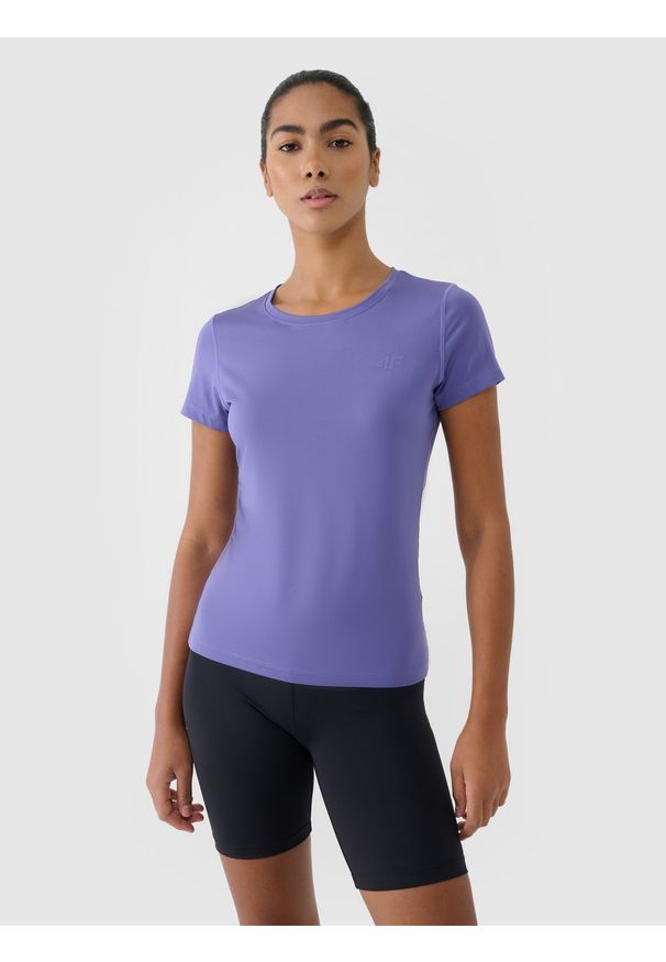 4f - 4F Koszulka treningowa regular szybkoschnąca damska - granatowa XS. Kolor: niebieski. Materiał: dzianina, poliester, materiał, włókno, elastan. Długość rękawa: krótki rękaw. Długość: krótkie. Wzór: jednolity, gładki, ze splotem. Sport: fitness