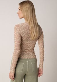 Born2be - Beżowa Bluzka Koronkowa z Transparentnego Materiału Hermatea. Okazja: na co dzień. Kolor: beżowy. Materiał: materiał, koronka. Styl: casual, elegancki, klasyczny #3