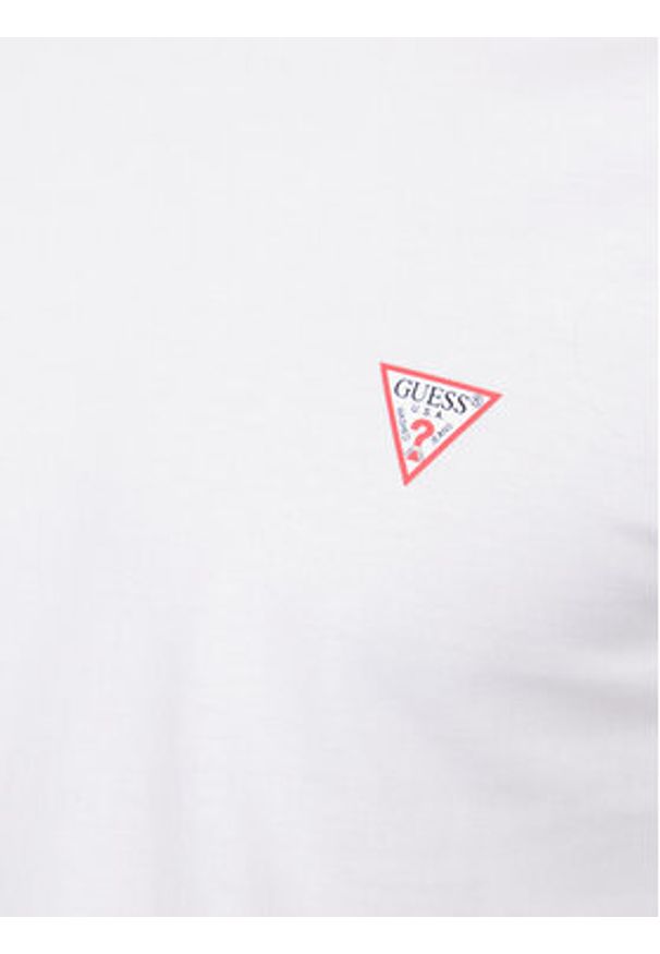Guess T-Shirt M2YI36 I3Z14 Biały Slim Fit. Kolor: biały. Materiał: bawełna